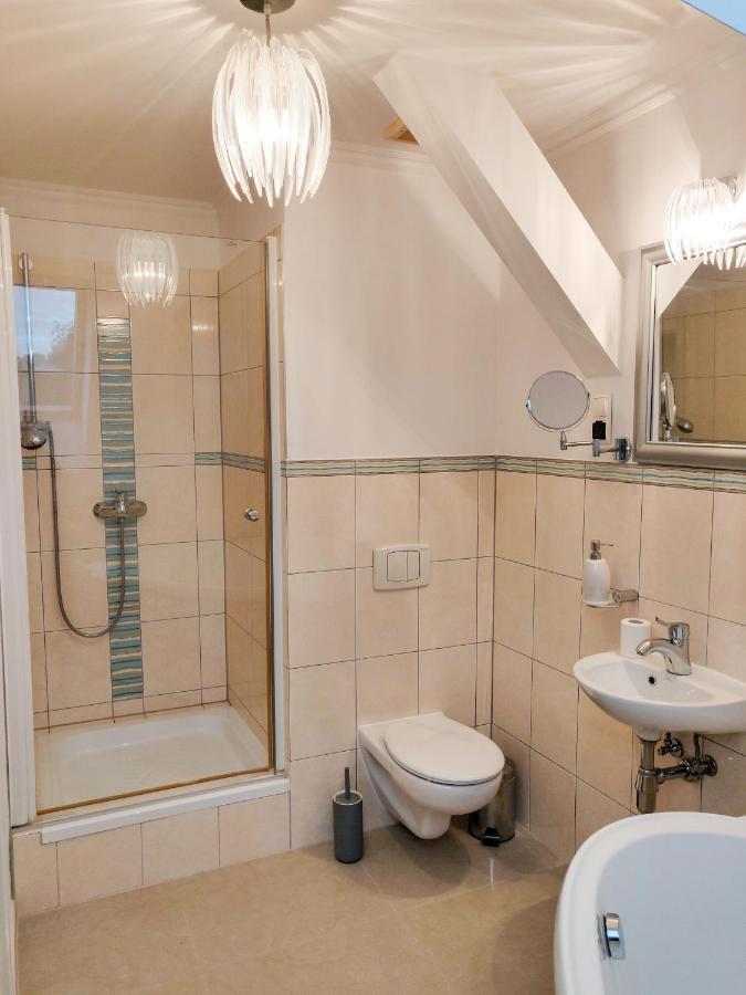 Hotell Dom Weselny Pod Kasztanem *