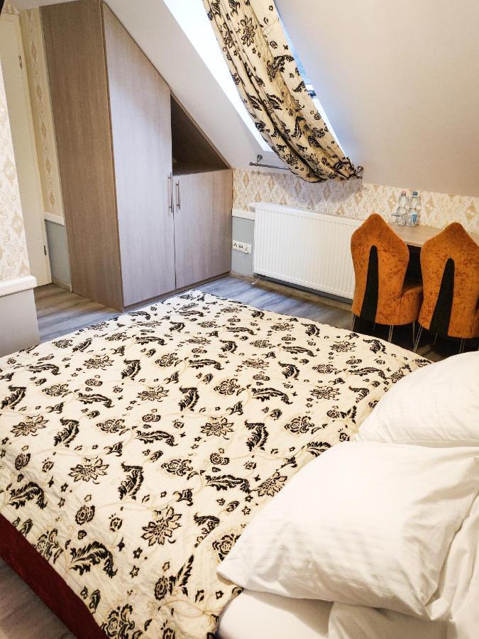 Hotell Dom Weselny Pod Kasztanem Luban (Luban)